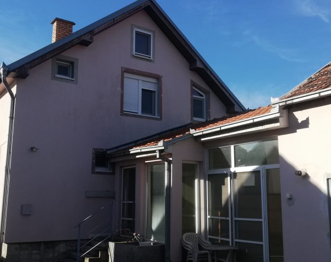 KUĆA-MAČVANSKA MITROVICA