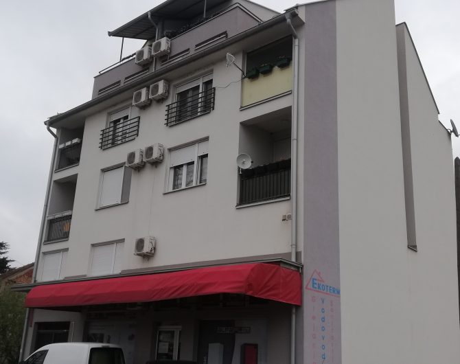 JEDNOIPOSOBAN STAN-CENTAR