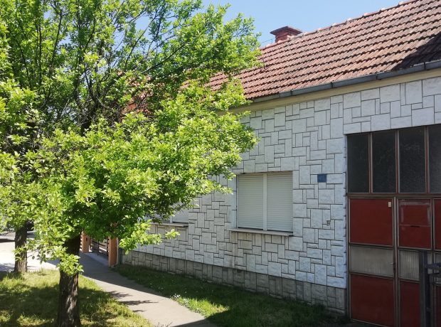 KUĆA -SREMSKA MITROVICA