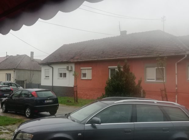 DVOSOBAN NAMEŠTEN STAN SA GARAŽOM