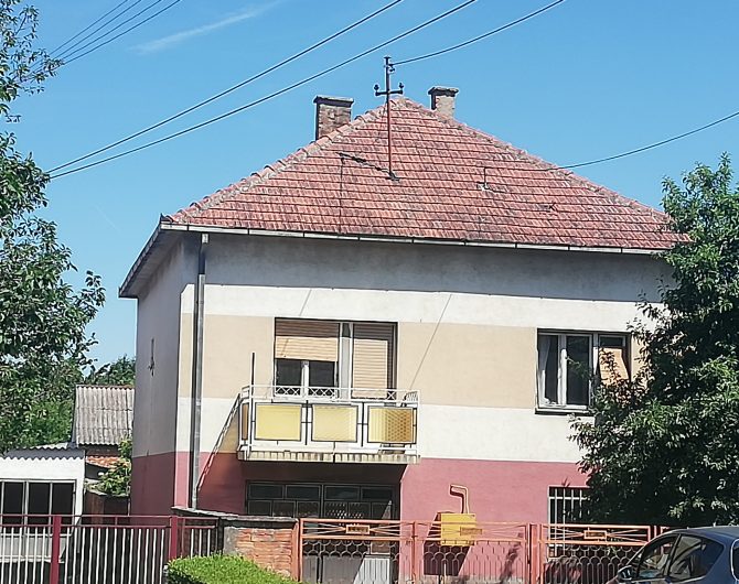 KUĆA-SREMSKA MITROVICA